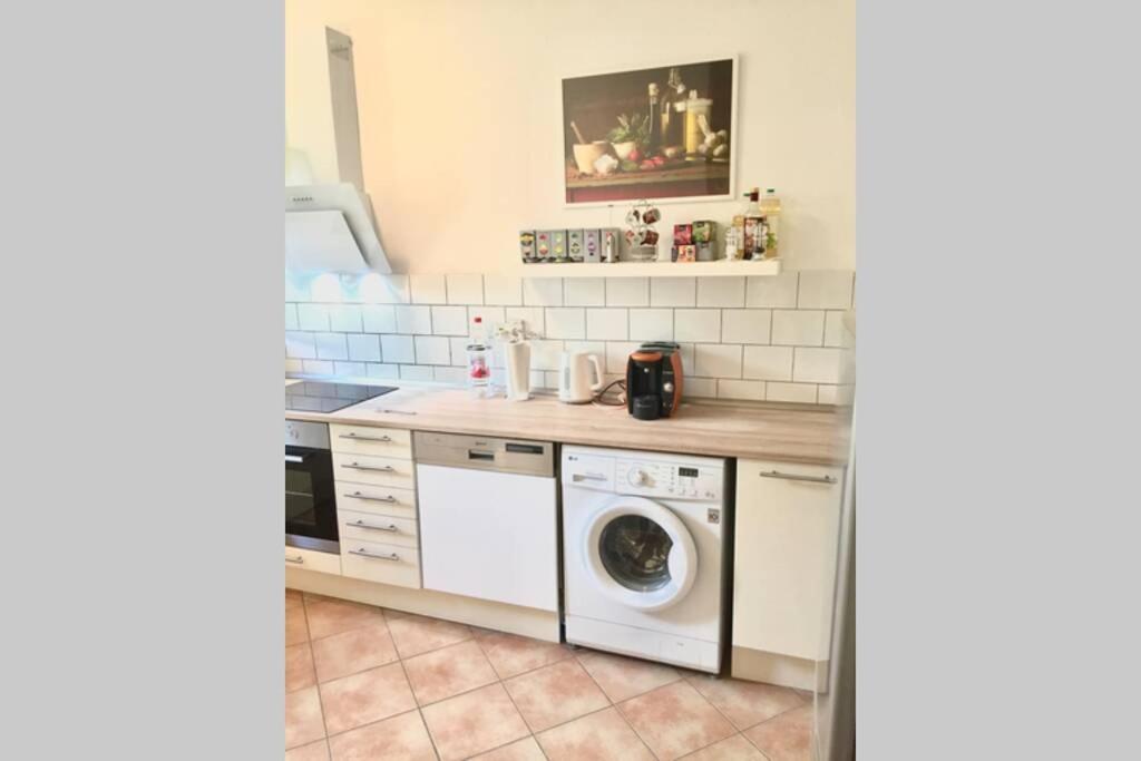 Apartment 120 Qm -3 Schlafzimmer-2 Baeder- Fuer 7 Gaeste Düsseldorf Zewnętrze zdjęcie